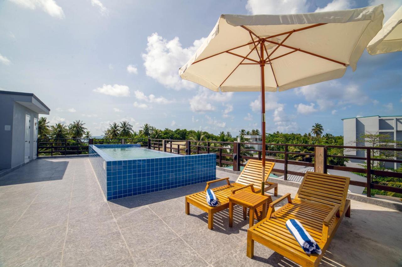 Отель Dhiguveli Breeze Дигура Экстерьер фото